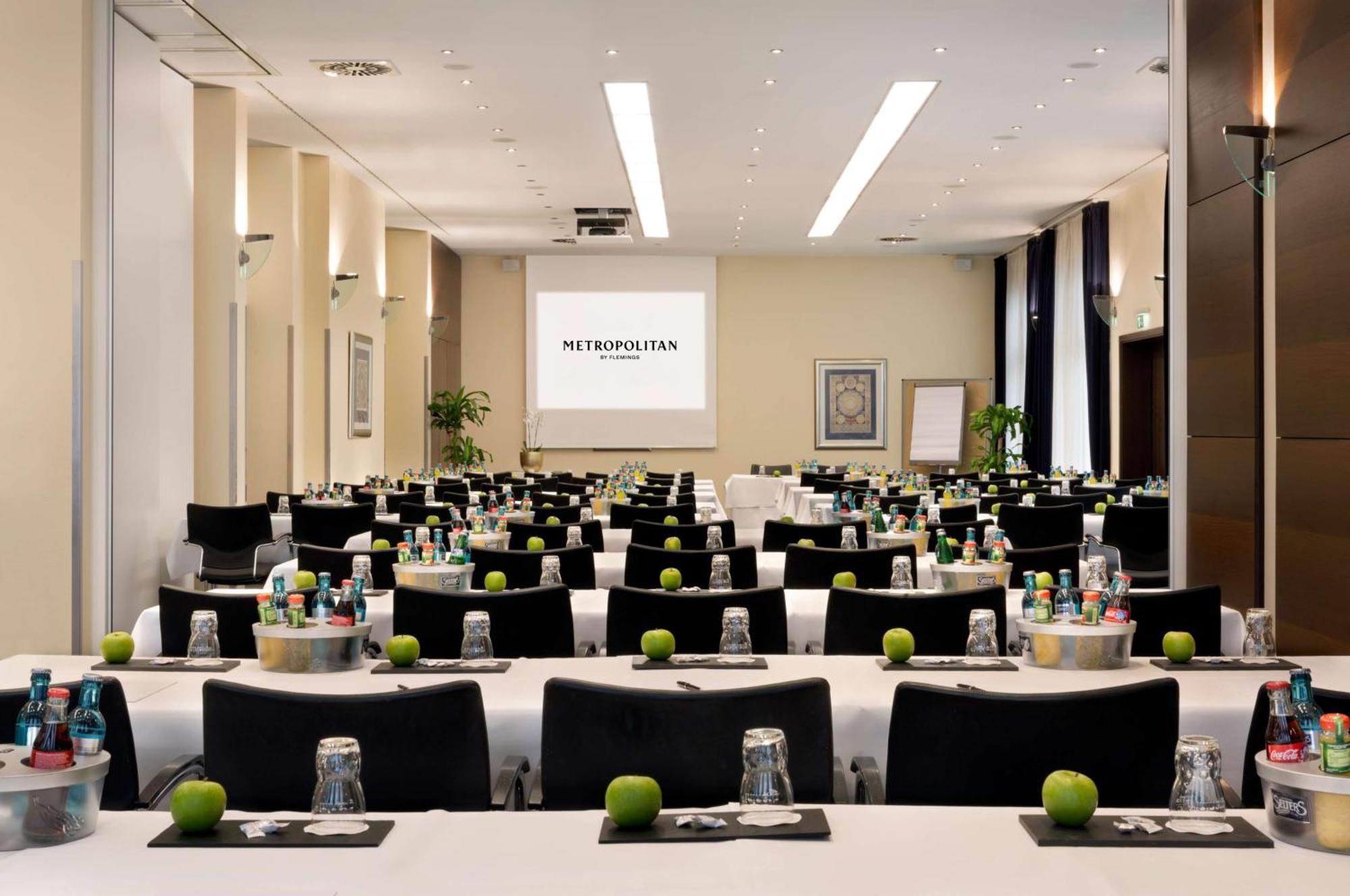Metropolitan Hotel By Flemings Frankfurt am Main Bagian luar foto