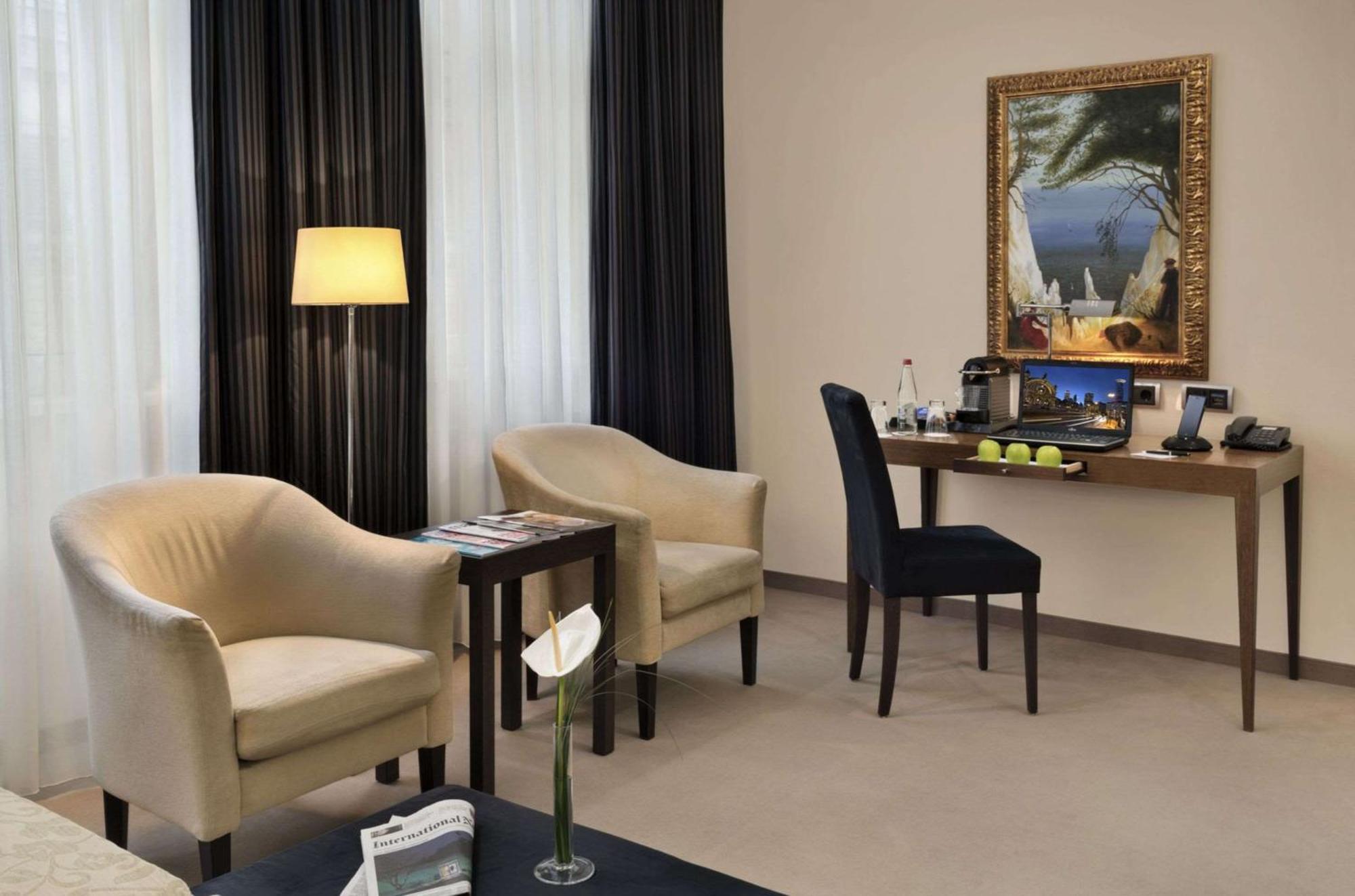 Metropolitan Hotel By Flemings Frankfurt am Main Bagian luar foto