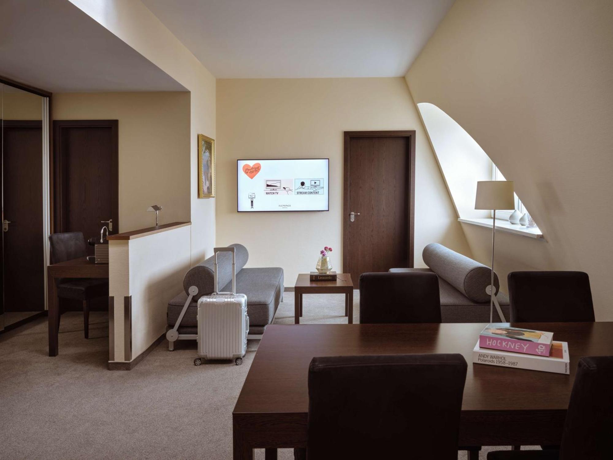 Metropolitan Hotel By Flemings Frankfurt am Main Bagian luar foto